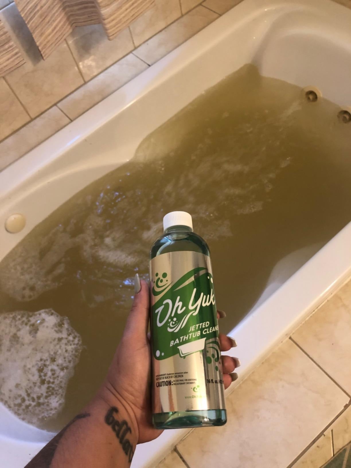 Oh Yuk Jetted Tub Cleaner Review — with Photos