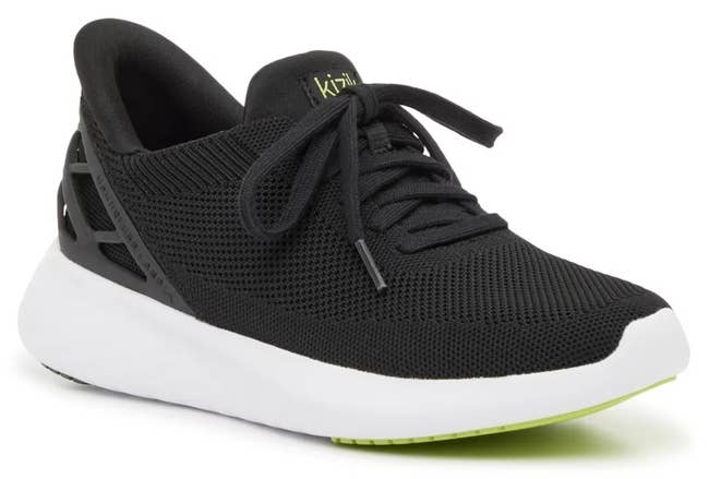 27 Comfy Travel Shoes From DSW You Need Now