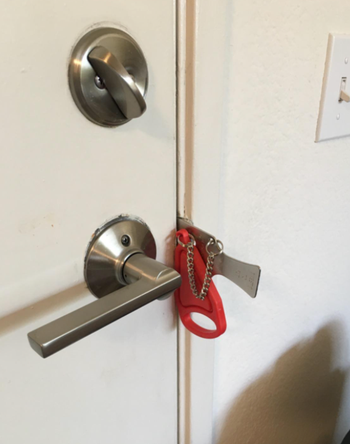 lock set in the same door 