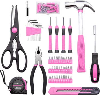 the tools in pink 