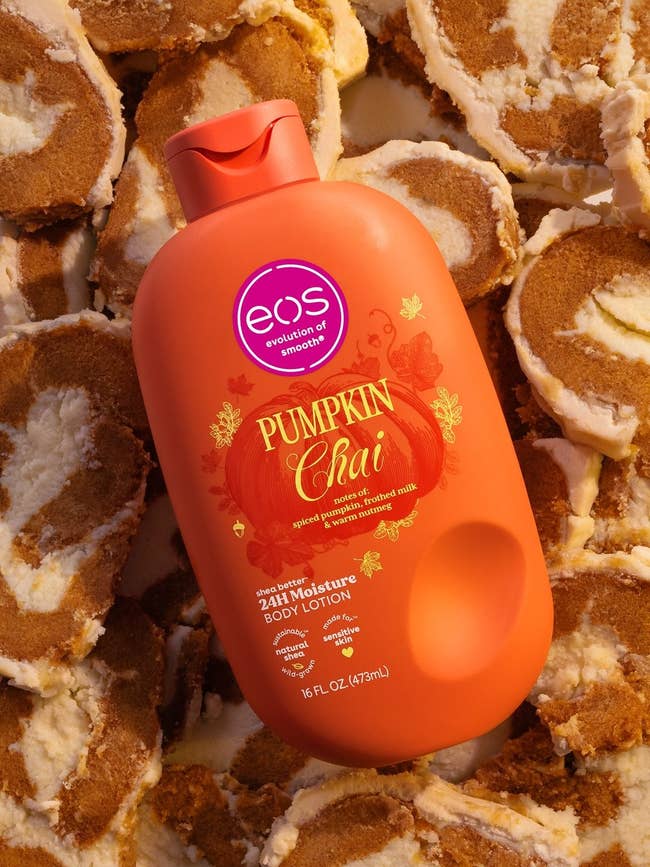 EOS Pumpkin Chai Body Lotion vessel  connected  a inheritance  of pumpkin rolls, highlighting its seasonal scent and 24-hour moisture promise