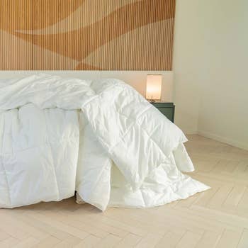 the fluffy white comforter