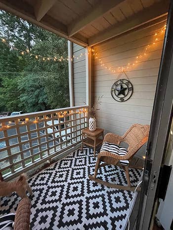 reviewer's balcony with outdoor rug 