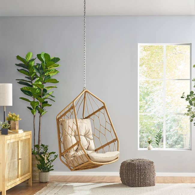 Image of the beige hanging chair