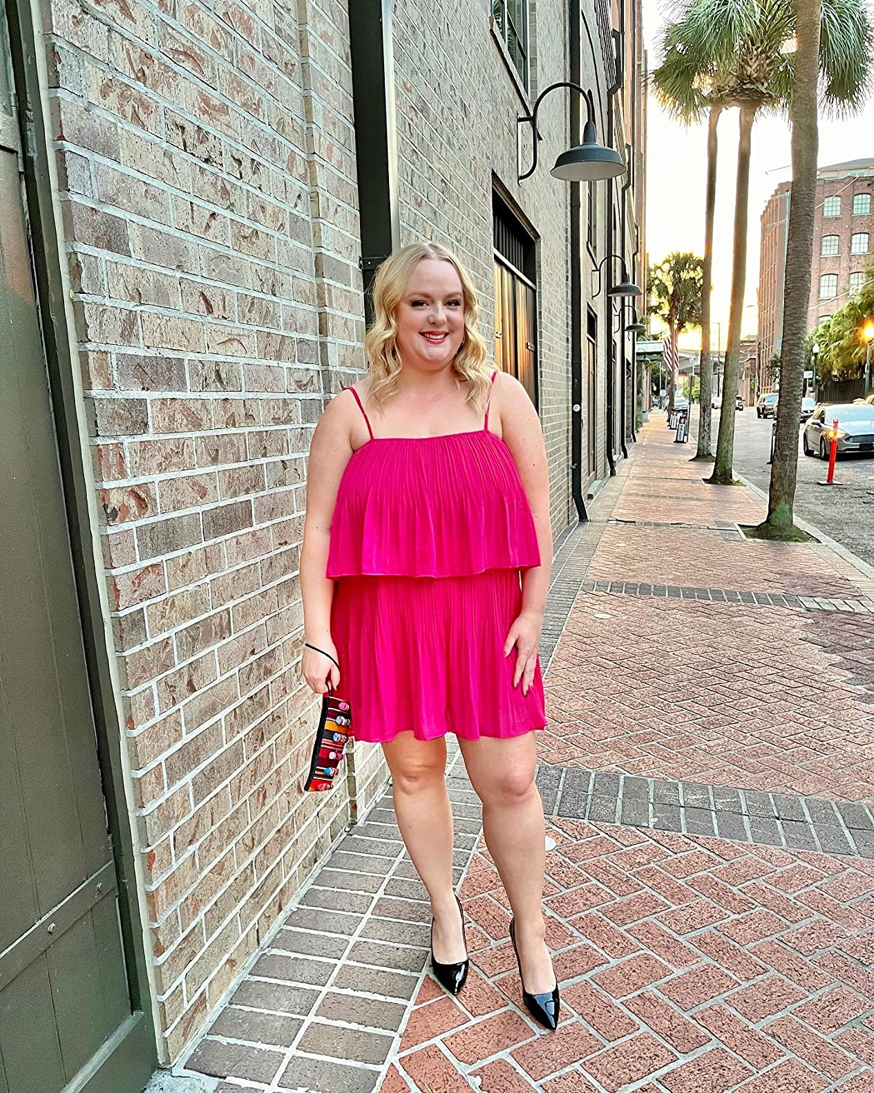 reviewer in hot pink