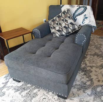 Reviewer image of the gray chair