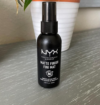 another reviewer photo of the black spray bottle