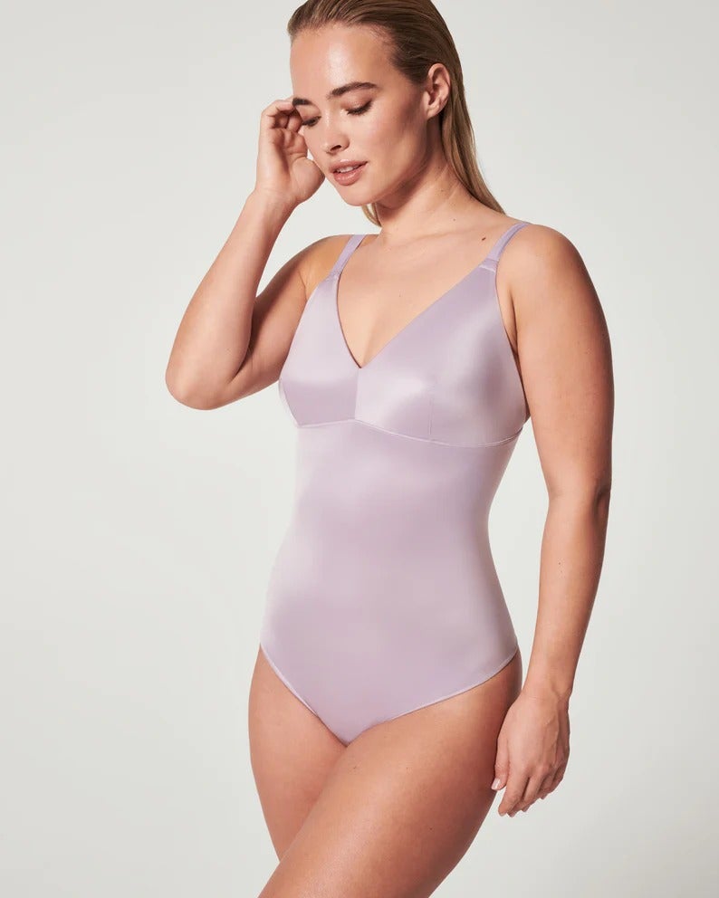 Thinking about trying our Bikini-Length Sleeveless Bodysuit to help with  your post-surgical recovery? 🤔 Let's hear from reviewer…