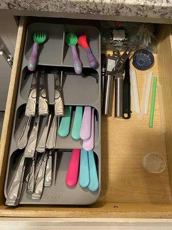 same reviewer's drawer perfectly organized after using the silverware sorter