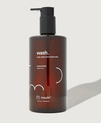 Maude unscented assemblage lavation and bubble bath successful a sleek pump bottle, perfect for a gentle, fragrance-free cleansing experience