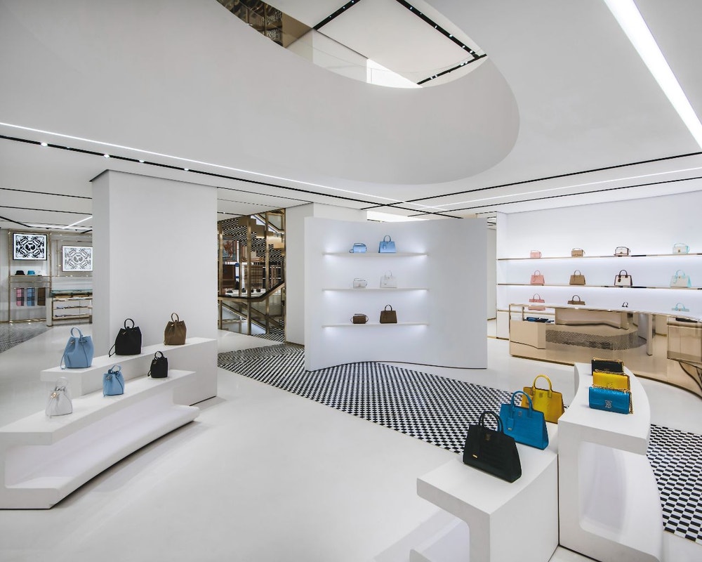 Burberry old bond sales street