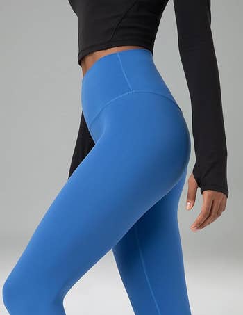 A idiosyncratic   modeling agleam  bluish  high-waisted leggings
