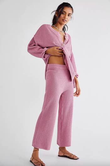 the sweater set in smoked pink