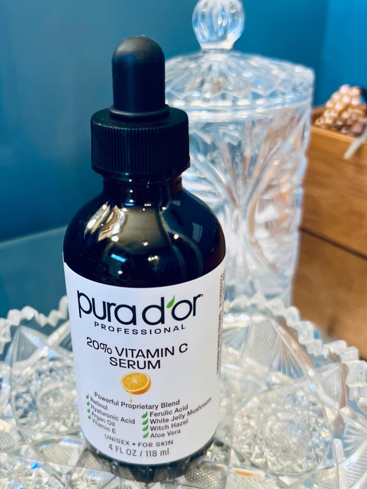 A vessel  Pura D'or's Vitamin C serum