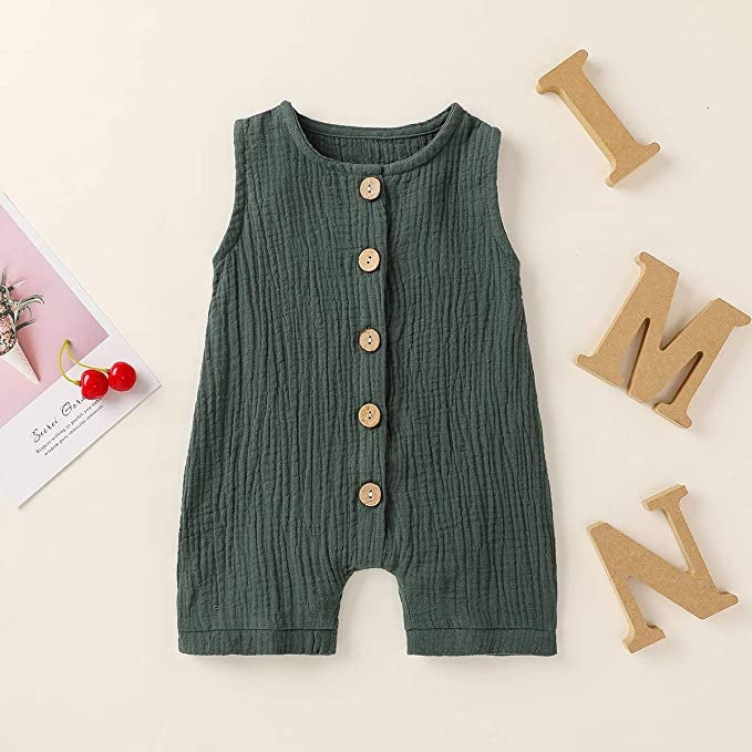27 Best Pieces Of Cold Weather Baby Clothing For Fall