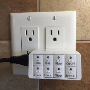 A reviewer's timed plug displaying the various time buttons to choose from