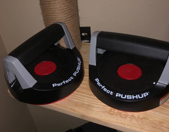a reviewer photo of the pushup bars 