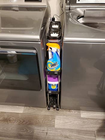 Reviewer photo of the cart between washer and dryer