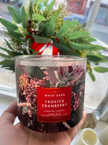 frosted cranberry candle
