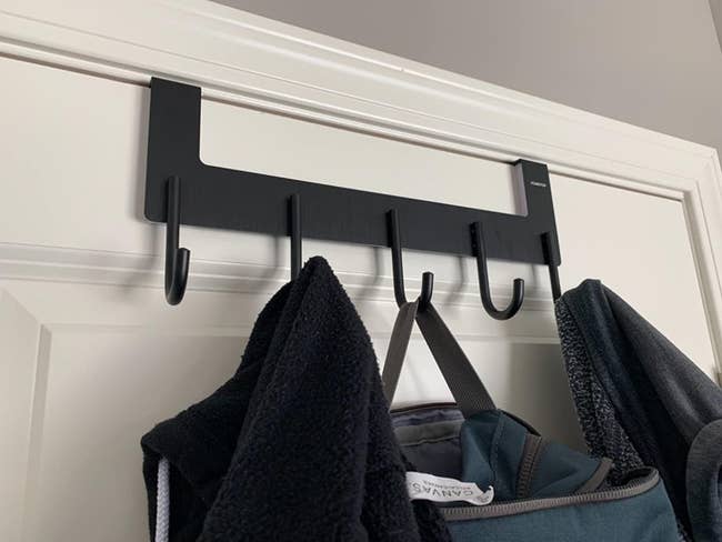 reviewer image of the hook rack in black