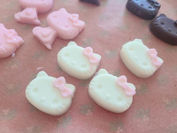 Reviewer photo of candies they made with the molds