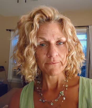 another older reviewer with short blonde curls