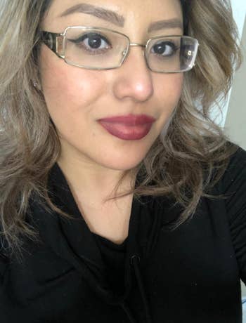 A reviewer with a glowy constitution  look