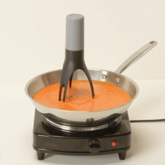 a gif of the automatic stirrer in a pan
