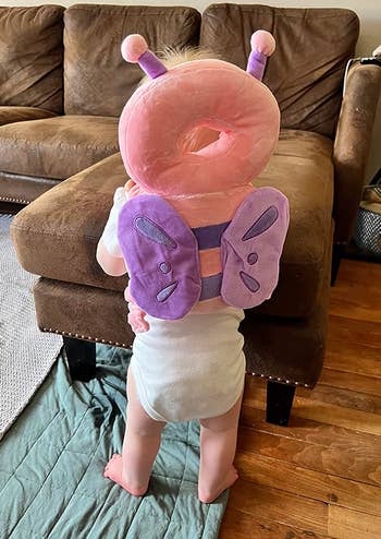 another reviewer's toddler in the butterfly version