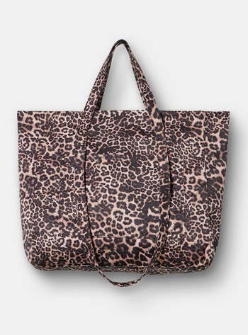 Leopard-print tote container  with dual handles, suitable for buying  oregon  casual outings
