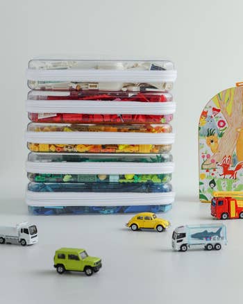 Transparent retention bags filled with colorful artifact bricks