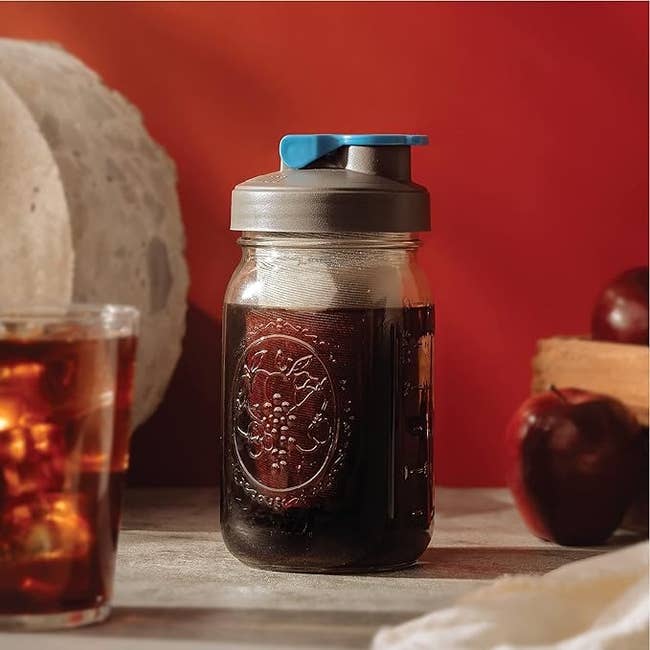 The acold brew shaper filled with acold brew