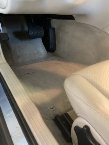 the same reviewer's car floor now clean