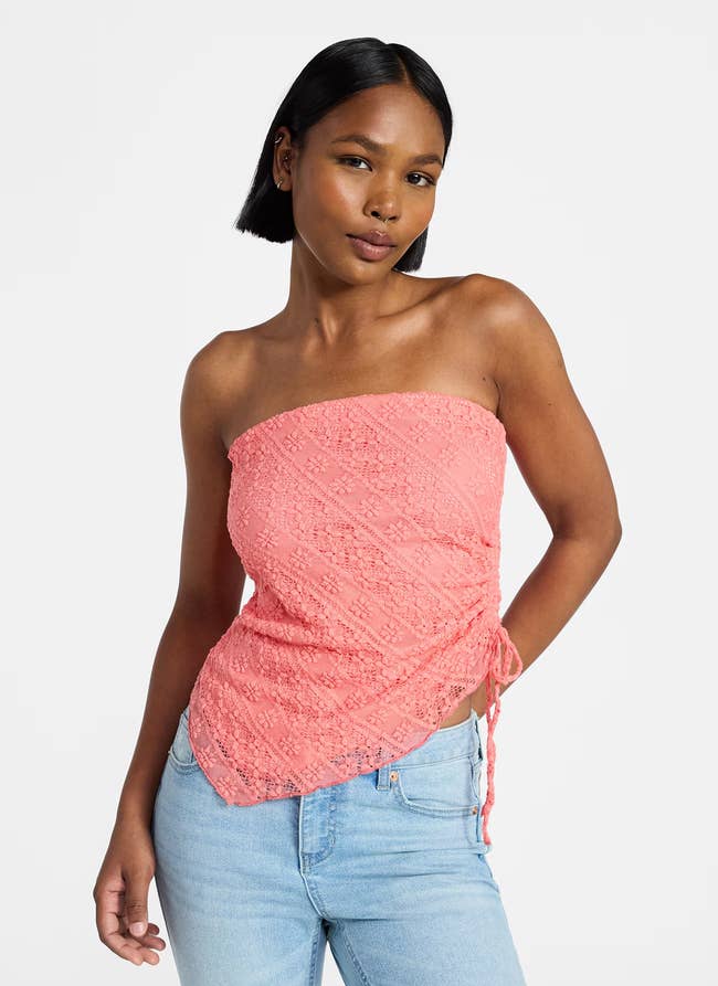 A exemplary wearing the top