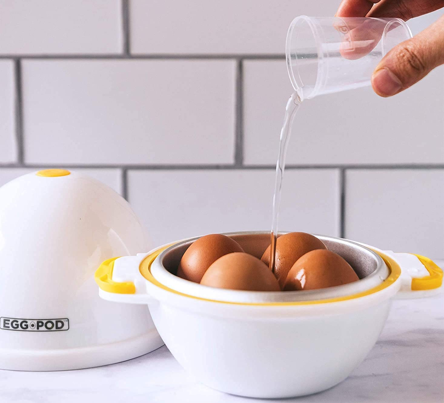 the microwave hard boiled eggs