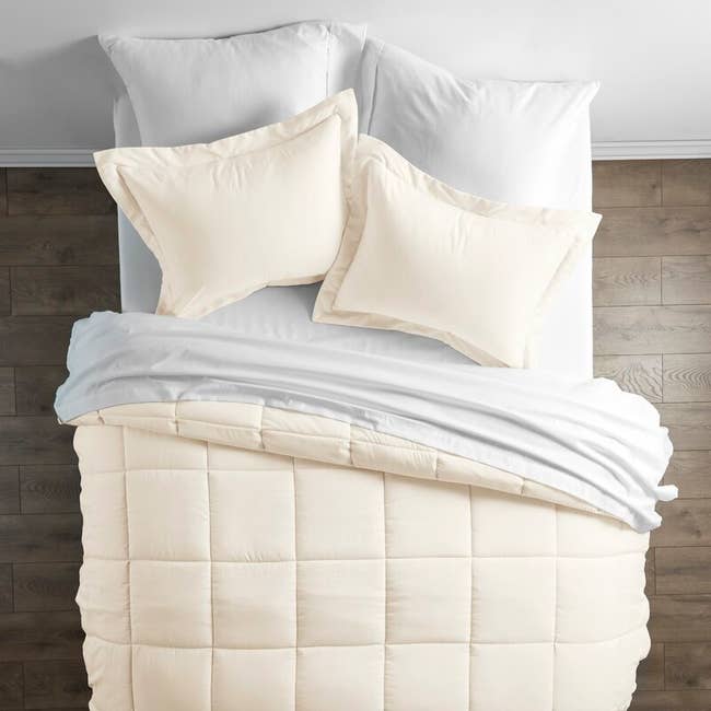 A cream white bed-in-a-bag
