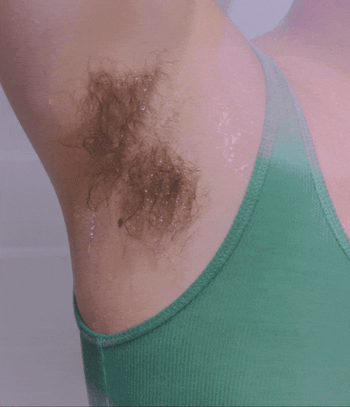 GIF demonstrating effectiveness of razor removing hair