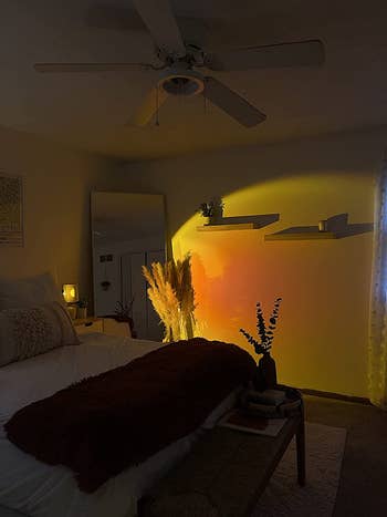 the same reviewer's room at night.