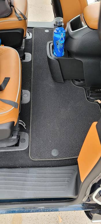 after of the reviewer's car floor perfectly clean
