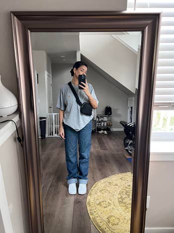 Reviewer successful the airy grey shirt