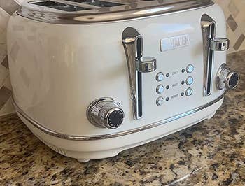 reviewer photo of the white toaster