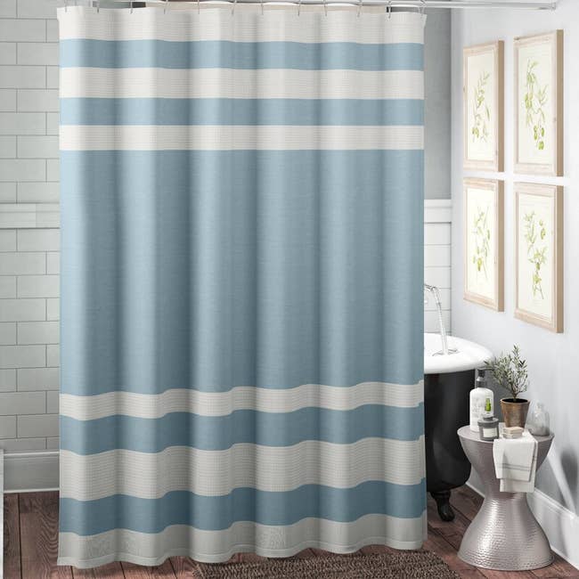 The shower curtain in the color Light Blue
