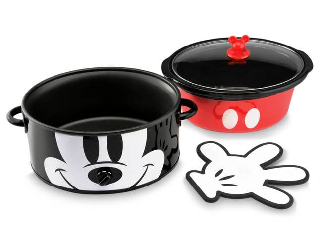 the mickey slow cooker