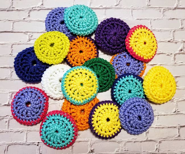 assorted colorful pot scrubbers