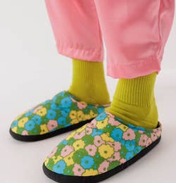 the colorful floral bloom slippers