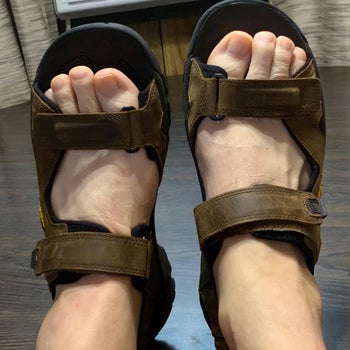 reviewer photo of sandals on feet 