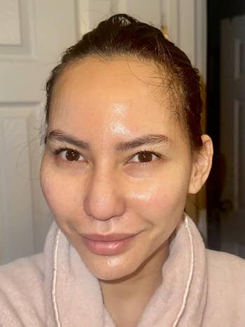 the reviewer aft  taking the disguise  disconnected  with glowing skin