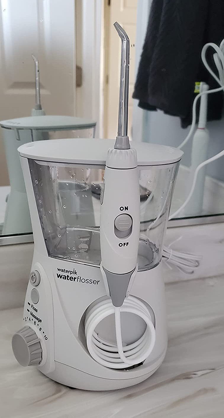 reviewer's water flosser in white