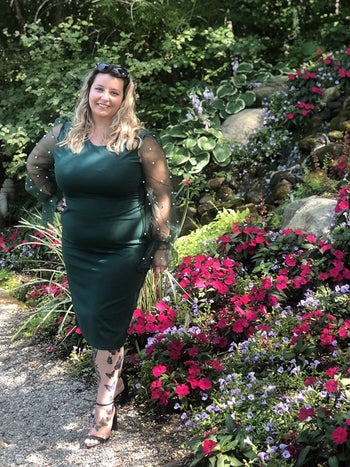 another reviewer wears the same dress in a dark green color