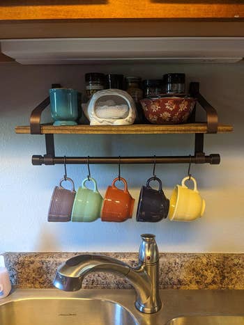 reviewer photo of shelf with mug hookes